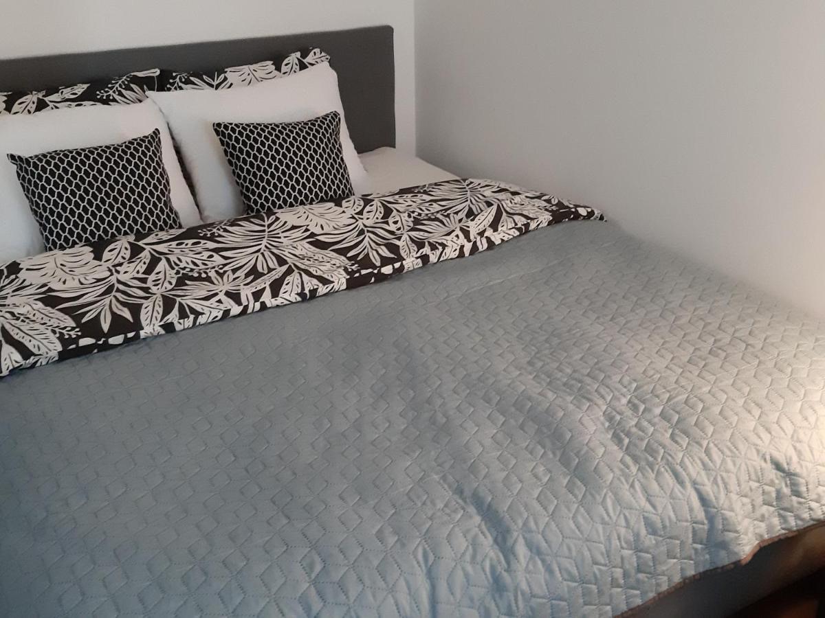 Apartament Zamojska - Garwonocka ガルボリン エクステリア 写真